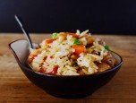 Cơm rang thịt gà ngon miệng cho gia đình