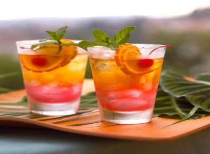 Pha chế cocktail cam tươi thơm mát và giản đơn 