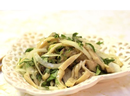 Nộm nấm chua thanh