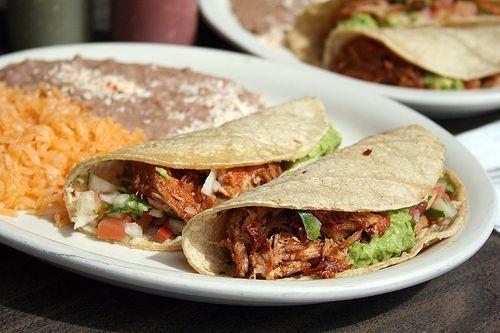 Tacos - sandwich lâu đời của người Mexico