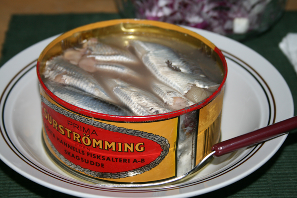 Surströmming - Thụy Điển Surströmming - Thụy Điển