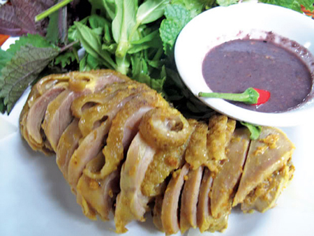 [Image: %C4%90%C3%B9i-g%C3%A0-%C4%90%C3%B4ng-T%E1%BA%A3o.jpg]