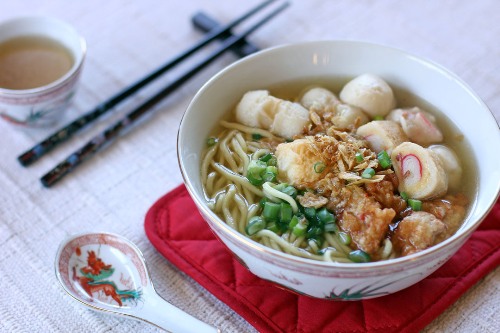 Súp cá viên ở Jiufen Súp cá viên ở Jiufen