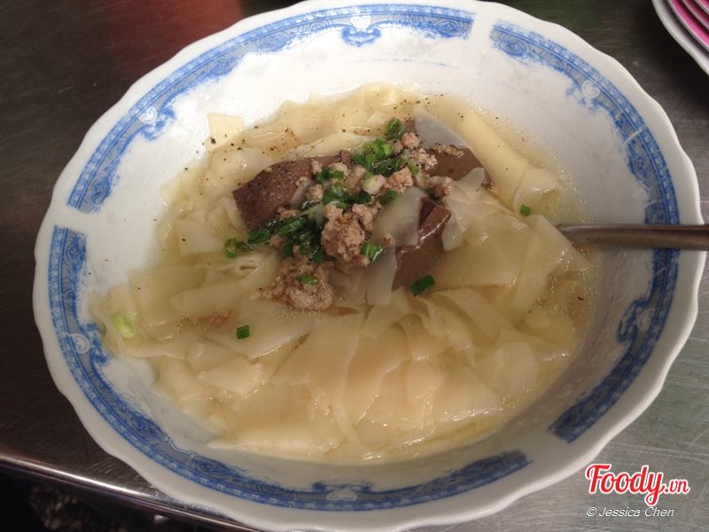 [Image: Ho%C3%A0nh-th%C3%A1nh-l%C3%A1.JPG]