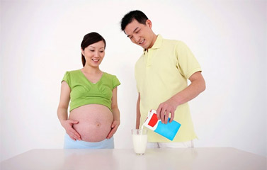Bà bầu dùng sữa thế nào là đúng?