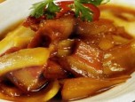 Thịt ba chỉ kho dừa