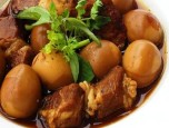 Thịt heo kho nhừ hương vị Nga