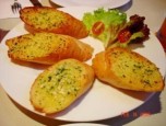 Bánh mì bơ tỏi