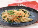 Spaghetti với tâm hoa a-ti-sô