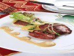 Ức vịt xông khói và ham quay