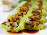 Mướp đắng nhồi thịt rưới xì dầu