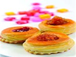 Bánh puff pastry mứt trái cây