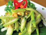 Gỏi bầu tôm chay