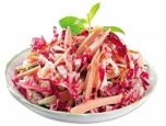 Xúc xích trộn rau radicchio