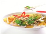Canh hến nấu cải chua