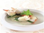 Canh bắp cải cuộn tôm