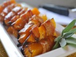 Thịt ba chỉ cuộn bí đỏ