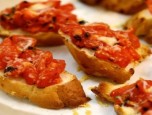 Bánh mỳ xốt Bruschetta cà chua