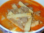 Cà ri bò măng tre