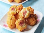 Khoai tây nướng nhồi xúc xích