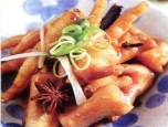 Chân gà om ngũ vị