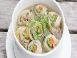 Canh cải thảo cuộn thịt 
