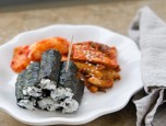Kimbap mực và chả cá