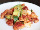 Gà xào vải chua ngọt