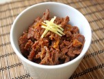 Thịt bò rim gừng