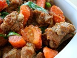Sườn kho cà rốt