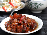 Thịt kho mắm ruốc