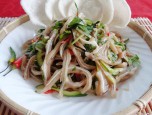 Giòn giòn gỏi dưa leo tai heo