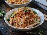 Mỳ trộn thịt gà