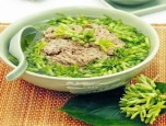 Canh cua nấu hoa thiên lý dân dã mã ngon