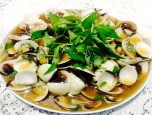 Ngao sốt me chua ngọt cay cay hấp dẫn
