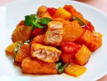 Cá sốt dứa chua cay