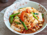 Đậu phụ sốt trứng và cà chua món ăn hấp dẫn