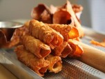 Cách làm bánh “mái ngói” đặc sản nước Ý