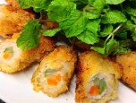 Thăn heo cuộn rau củ chiên xù