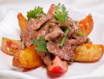 Thịt bò xào khoai tây