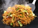 “Gắp mỏi tay” với công thức mì xào nấm siêu tốc, đơn giản, tiết kiệm