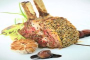 Ngào Ngạt Sườn Cừu Đút Lò