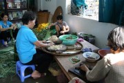 Thương hiệu Nem chả Tré - cả gia đình làm không đủ bán