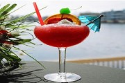 Cocktail Daiquiri dâu tây - ngon, bắt mắt