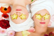Cách làm sạch chất nhờn trên da nhờ thực phẩm
