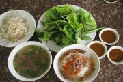 Độc đáo Gia lai: Phở 2 tô