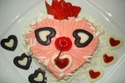 Valentine ngọt ngào với Bánh bông lan dâu 