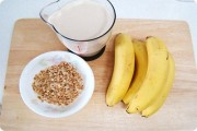 Sinh tố chuối lạc hấp dẫn