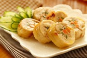 Thơm lừng sushi gà cuộn kiểu mới