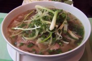 Lo lắng về bột siêu ngọt trong nước phở